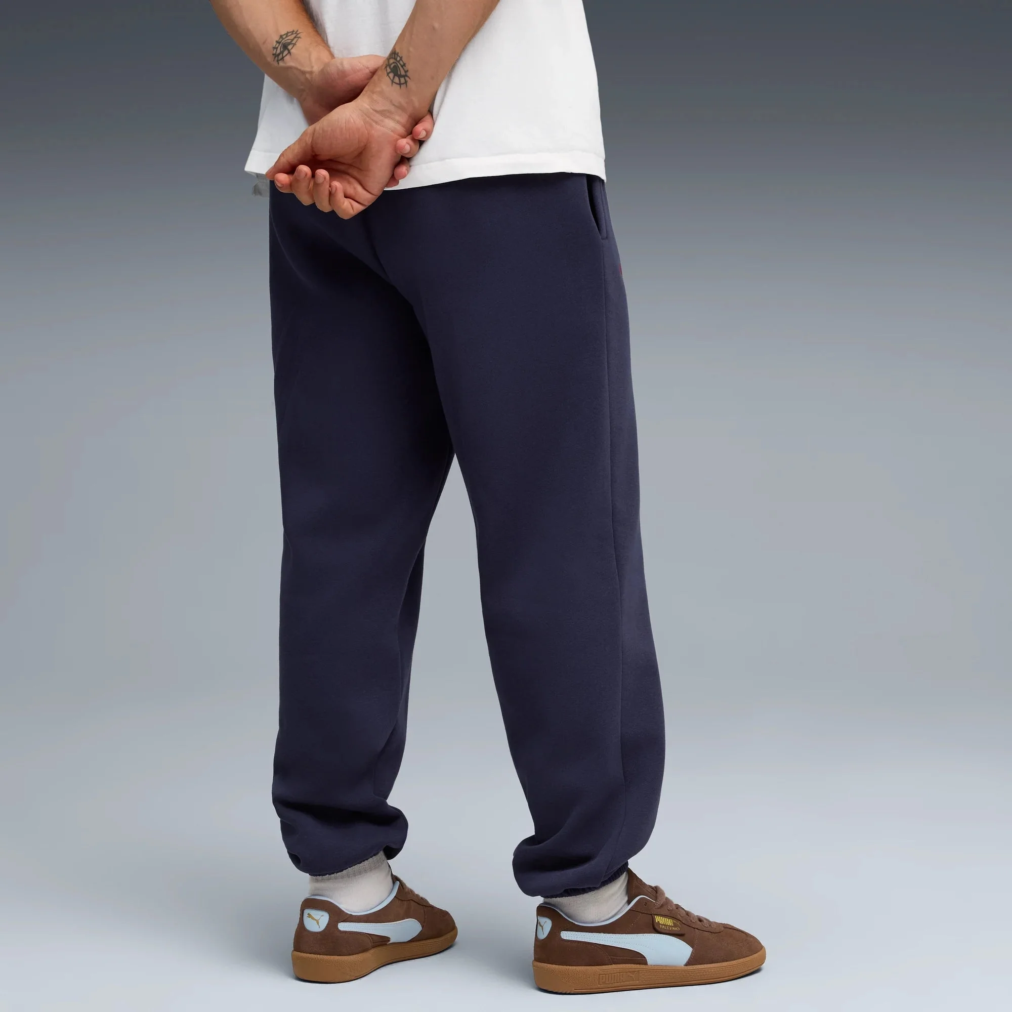 Puma 2025-26 Chivas Men's Sweat Pants - Image 4